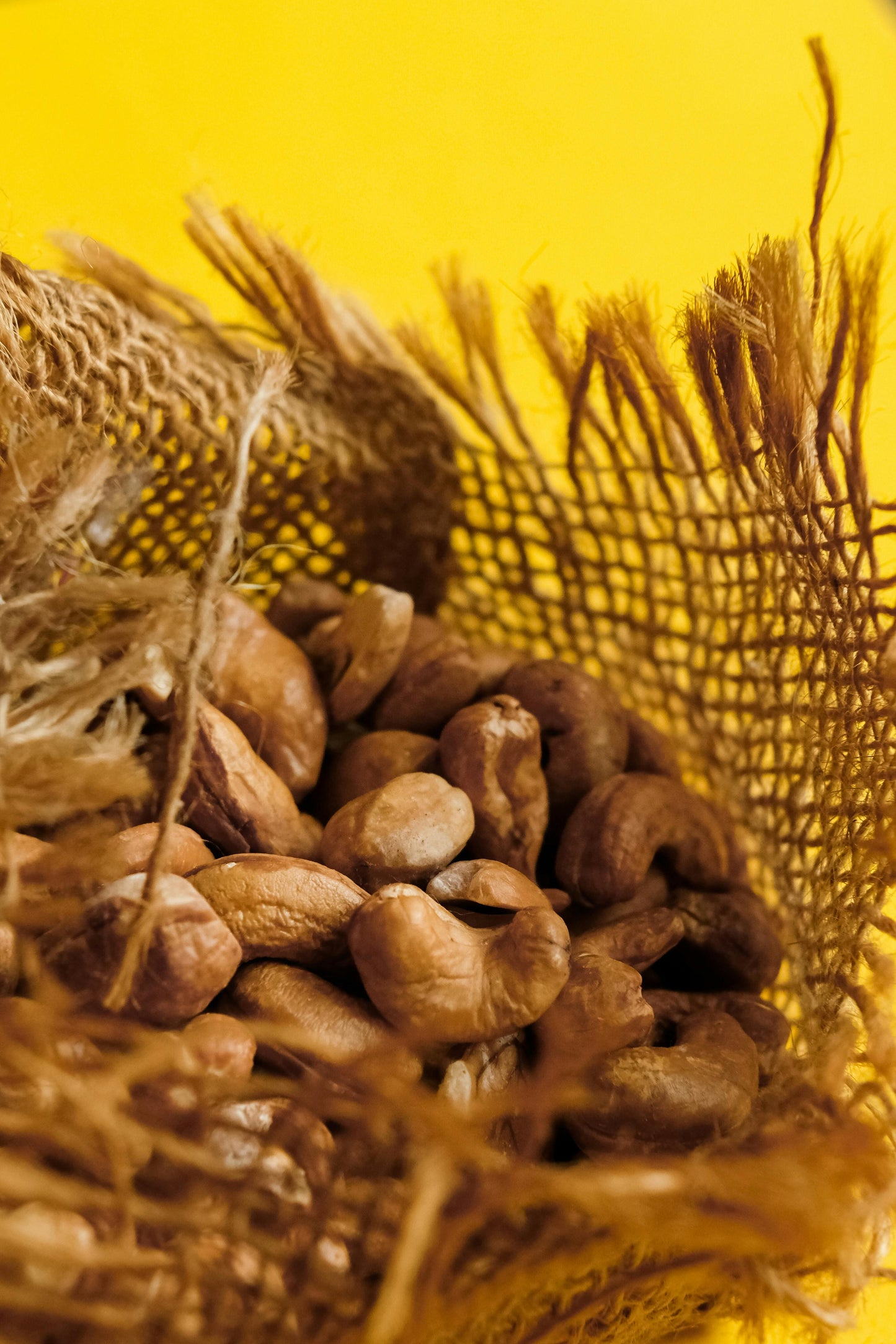 1kg Natural Fresh Pistachio Nut (With Shell), Cashew Kernel Whole (Vietnam / India)